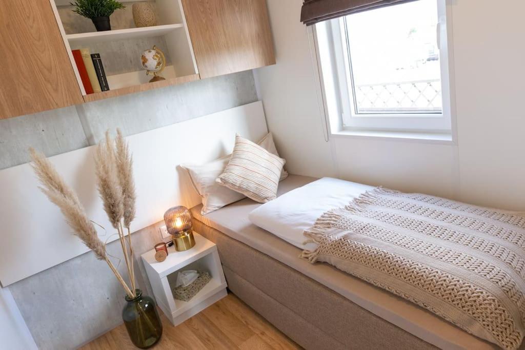 Apartamento gemütliches, voll ausgestattes Tiny House Vilseck Exterior foto